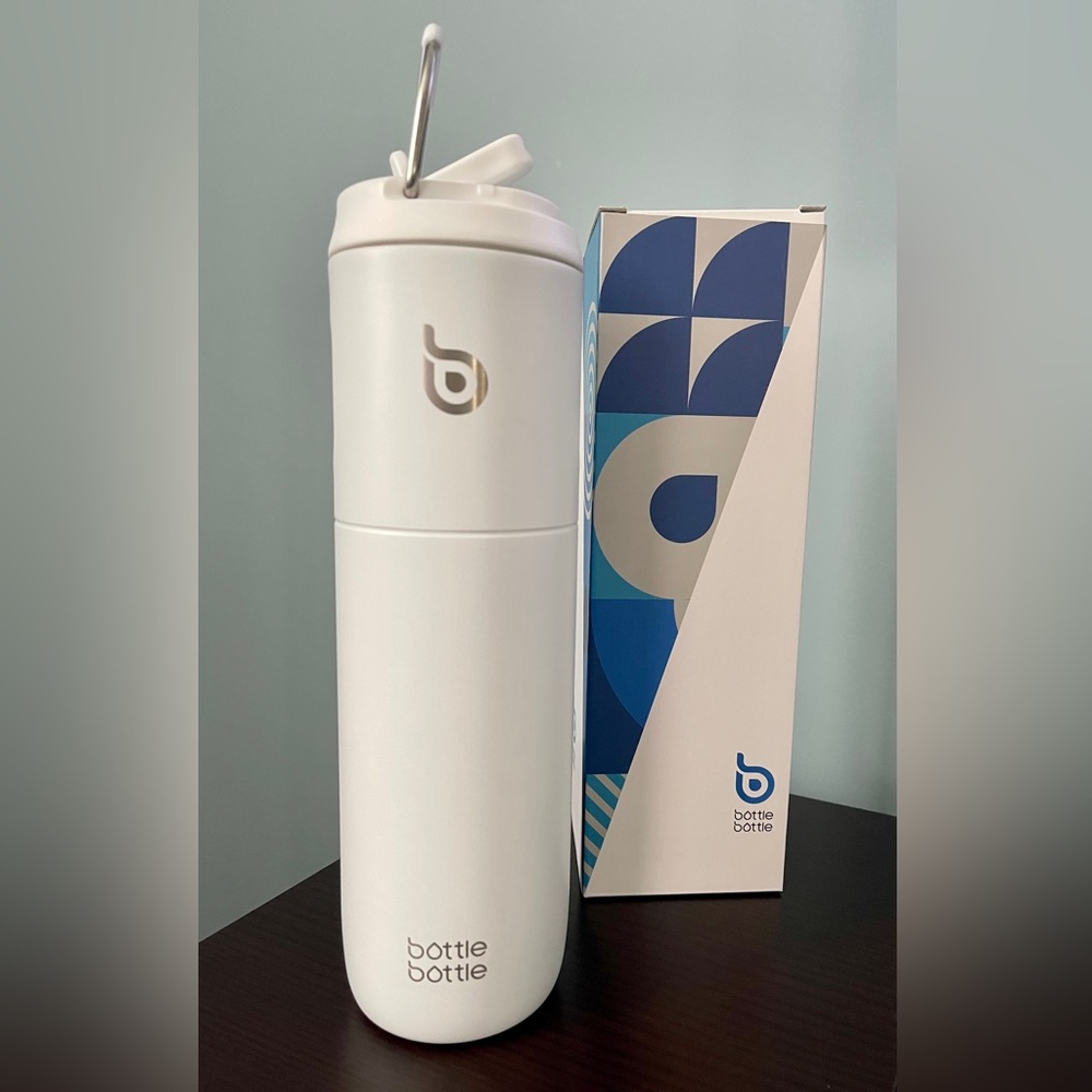 Bottle Bottle stainless steel vacuum insulated water bottle with straw/lid 24oz